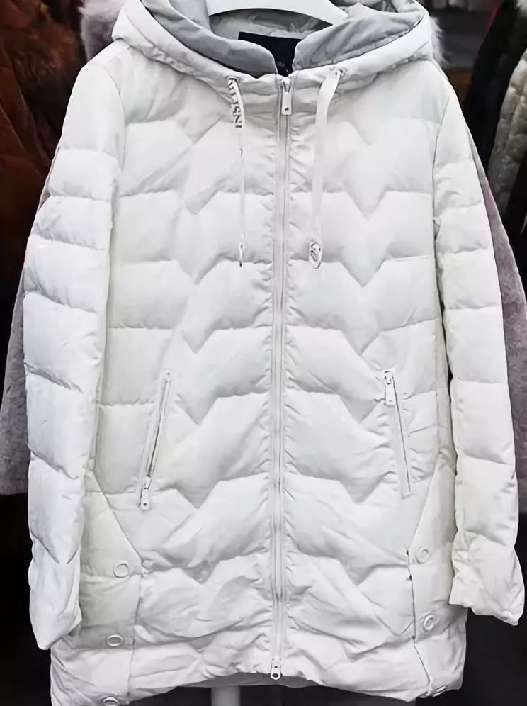 拉夏贝尔超级特卖会,拉夏贝尔特卖会全场一折起