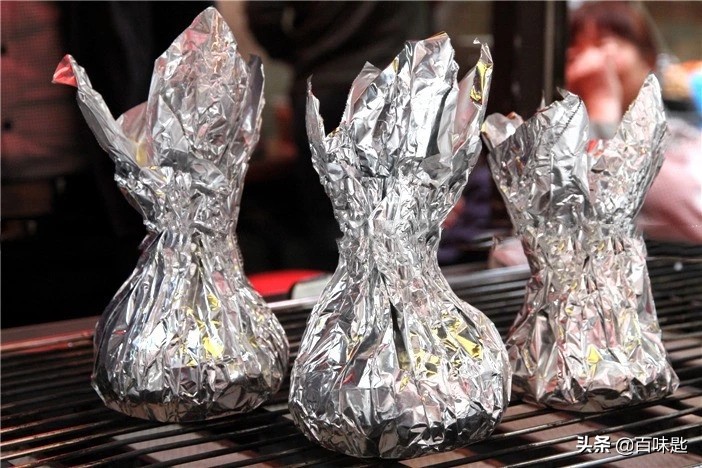 花甲米线底汤的做法,最好吃的花甲米线怎么做出来的