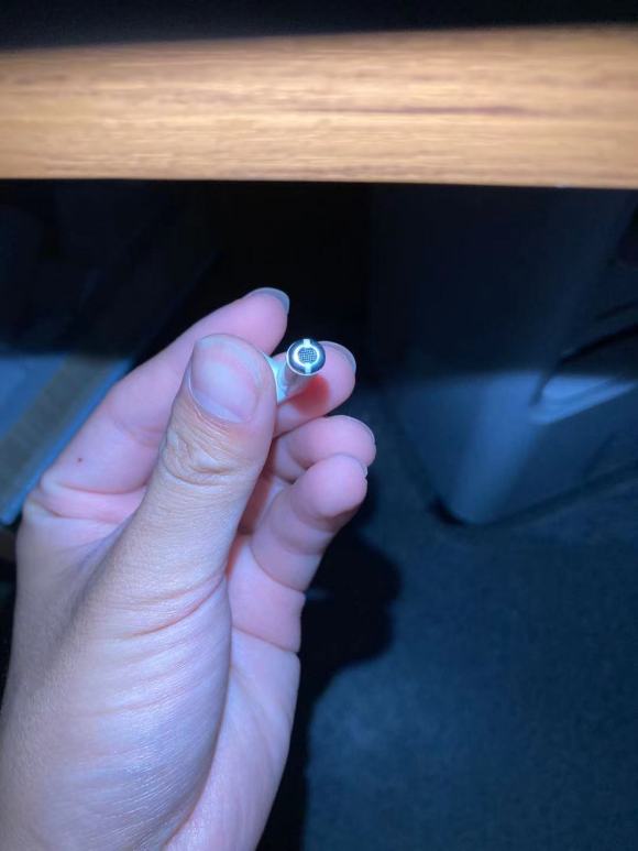 华强北airpodspro三代值得入手吗,正版airpodspro和华强北对比