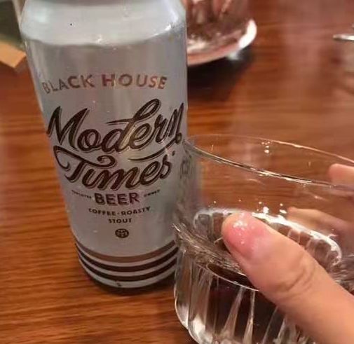 精酿啤酒咖啡征文题目 (啤酒咖啡治好重瘾者)