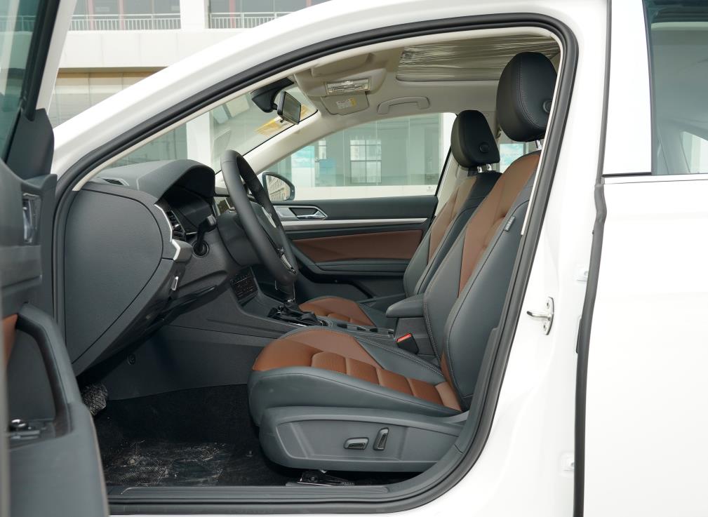 10万买大空间轿车首选这三款,预算不超六万的自动挡汽车推荐