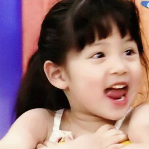 欧阳娜娜清唱爆火,欧阳娜娜最好听的清唱