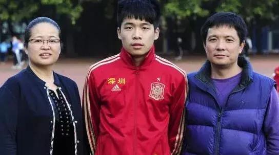 普通人成为职业足球运动员有多难,中国职业足球该如何发展