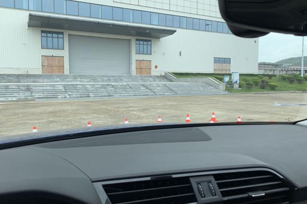 6款豪华入门suv,6款豪华品牌suv场地测试