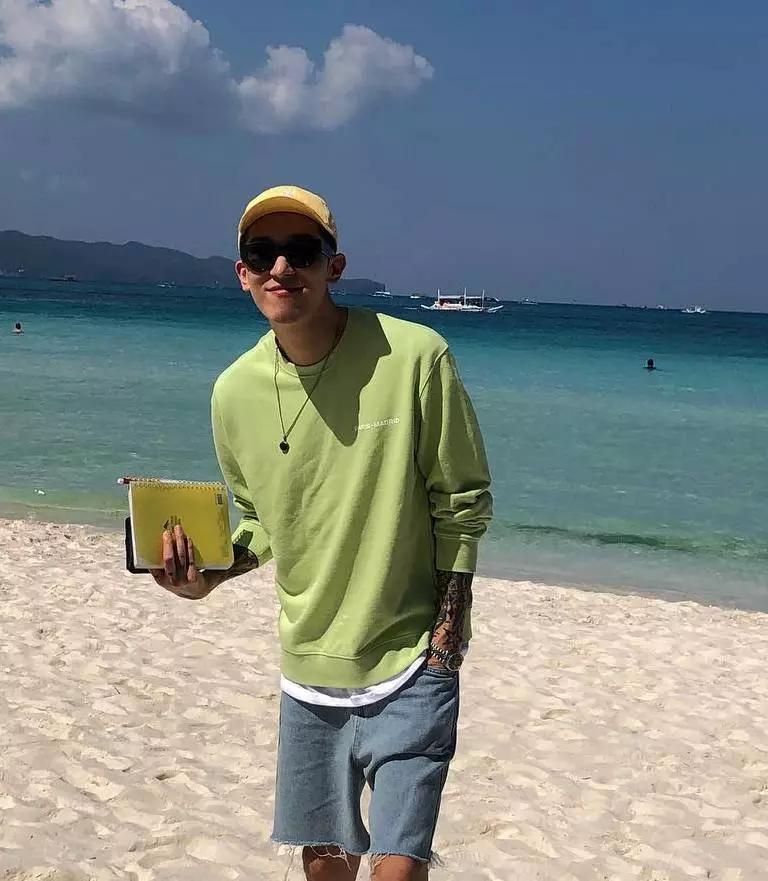 最近很流行的眼镜,最近特别流行的眼镜