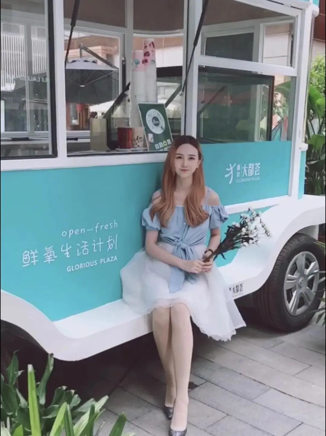 请你喝一年1點點，还送Mac口红，这是什么神仙操作