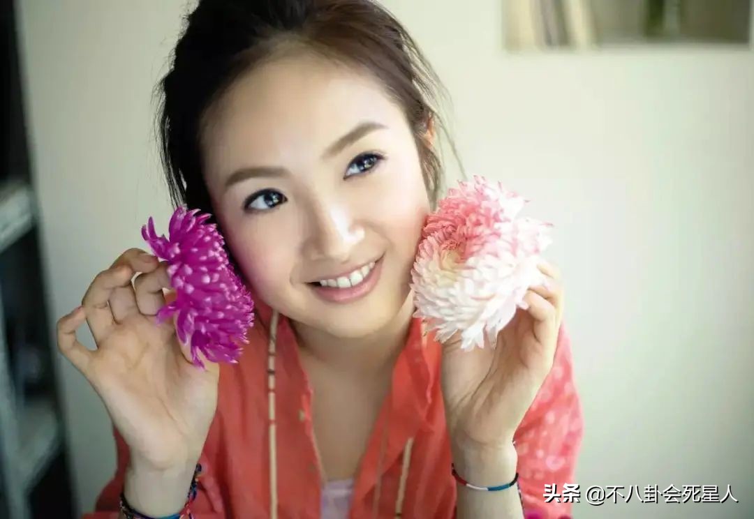 林依晨和赵丽颖,39岁林依晨自曝怀孕艰难