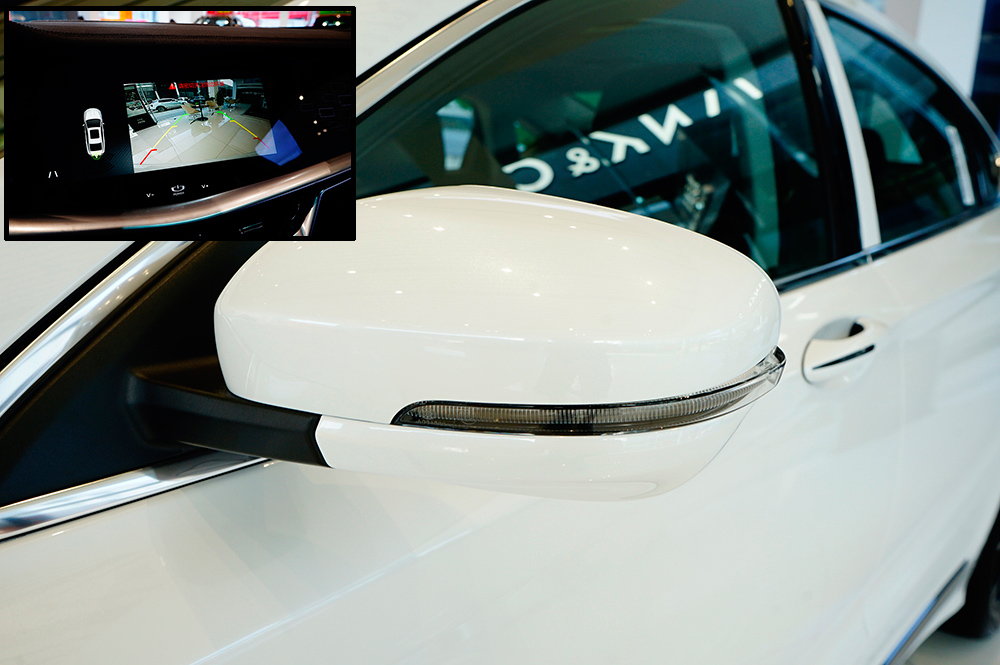 吉利博瑞2021款插电混动,博瑞2021款改款1.8国风缺点