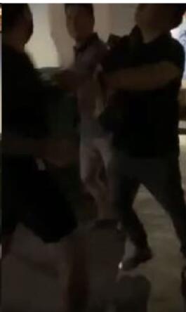 你瞅啥瞅你咋地打架原版后续,你瞅啥瞅你咋地英语动画短片