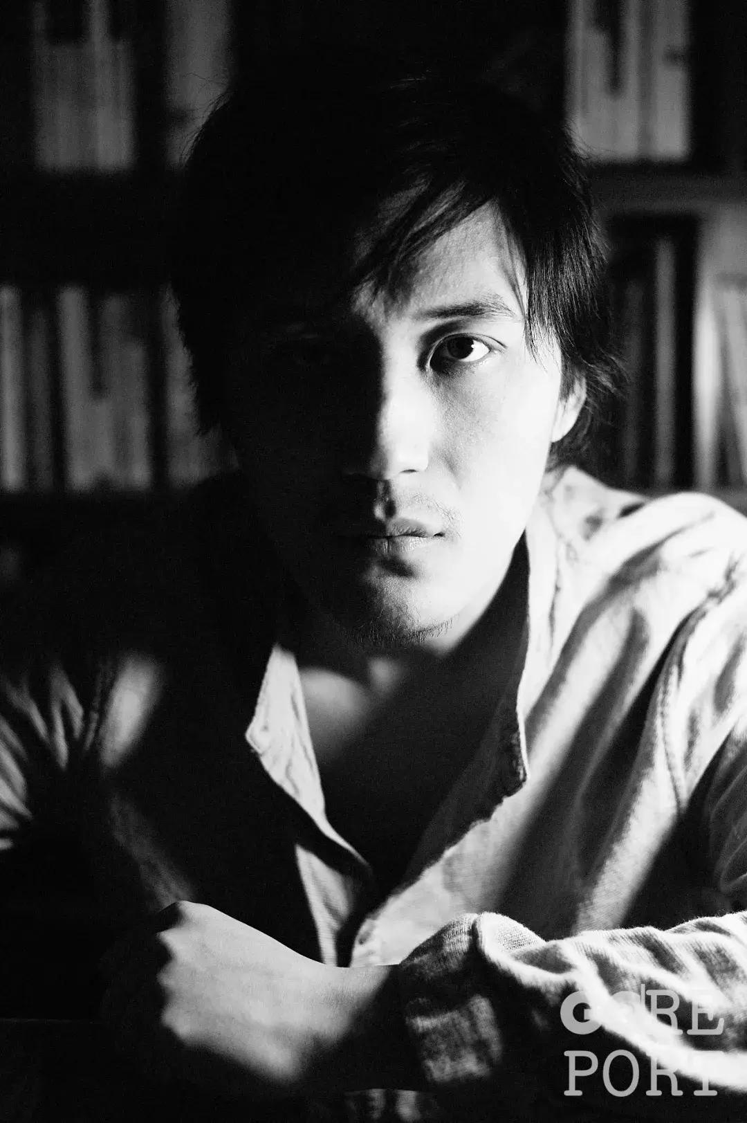 GQ报道｜胡波：一个自杀者的传说