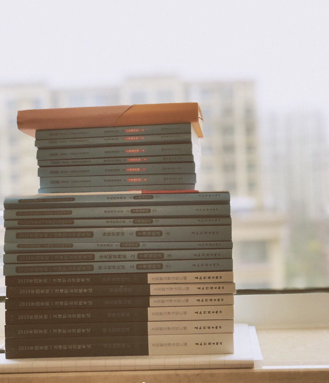 请相信你的努力坚持不会被辜负,请相信坚持的力量必定会有收获