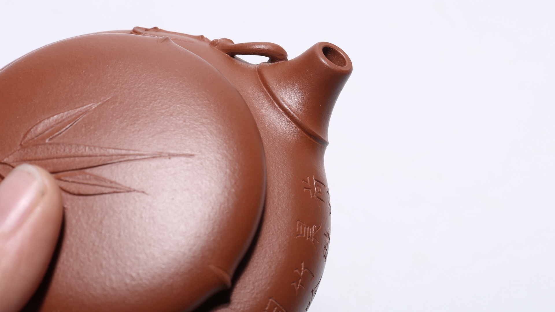 最红的紫砂泥料,紫砂一厂红泥与二厂红泥的区别