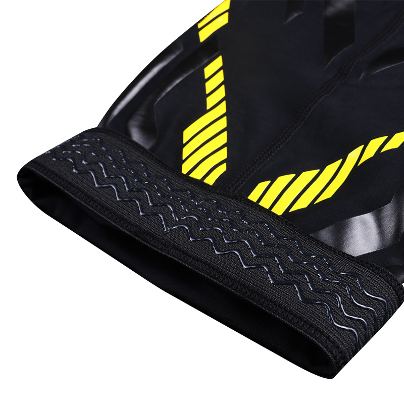 夏天踢球保护膝盖的护具,夏天打篮球用什么护具