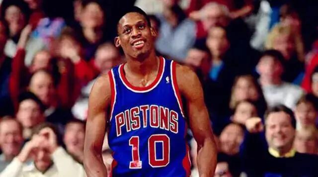 罗德曼七次篮板王在哪几年,罗德曼7年篮板王是哪7年