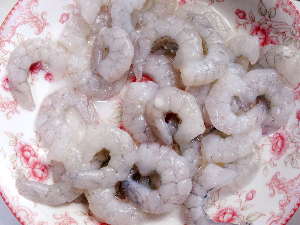 三鲜虾仁饺子馅的做法和配料,虾仁三鲜馅饺子家常做法