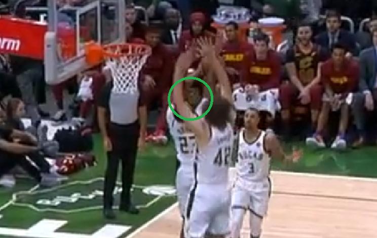 这后卫如此独，乐福生气，那是有道理的