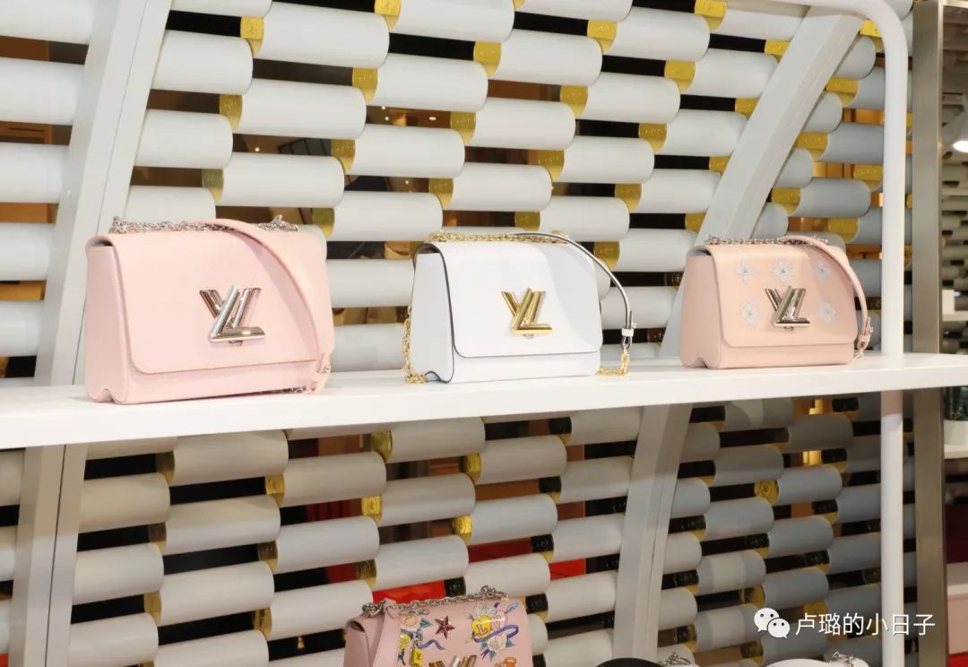 2019女士必入手包包排行,中年女性包包冬季新款