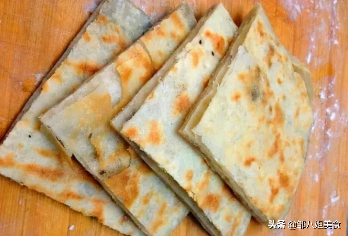 烙死面饼怎么叠层多,烙死面饼怎样和面又软又好吃