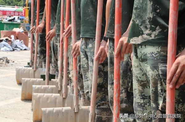 河南*警武**，战位上的青春格外闪耀