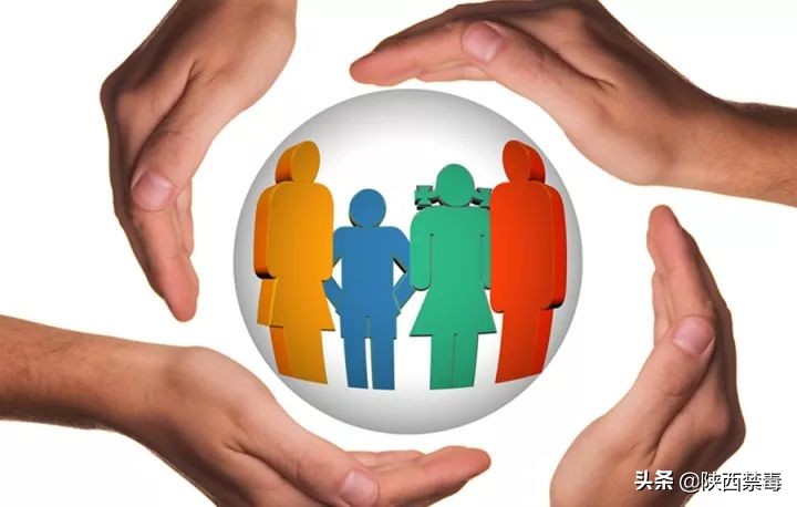 哭笑不得！哥伦比亚球星哭诉：自家母牛被瘾君子整夜“侵犯虐待”判若两牛！