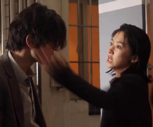 黄晓明挨巴掌的电影混剪,黄晓明剧中被打