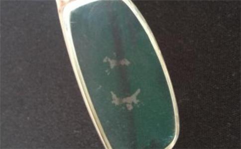 眼镜镜片镀膜有必要吗,眼镜防雾贴膜还是换镜片