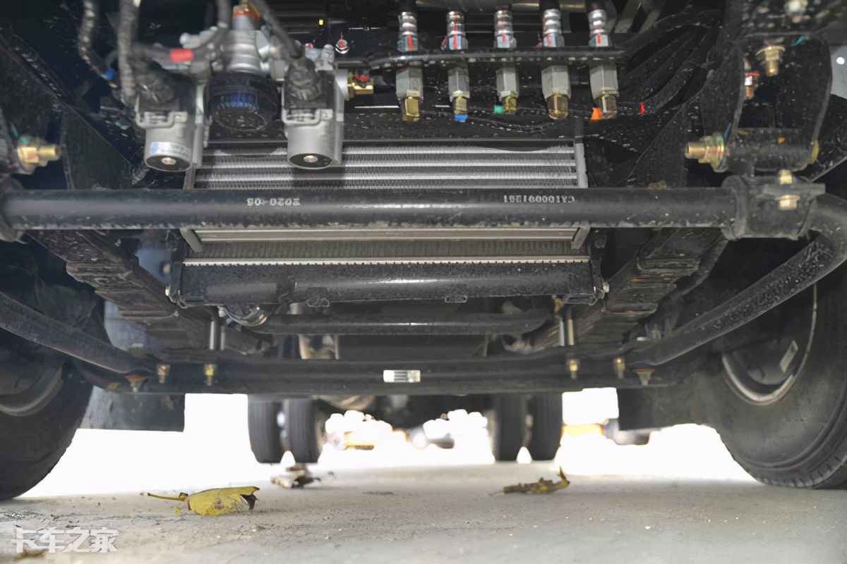 五十铃轻卡国五好还是国六好,庆铃五十铃新能源轻卡最新款