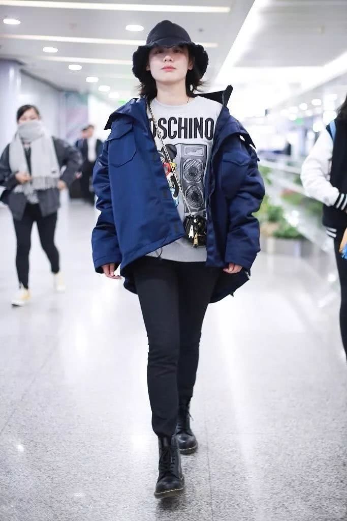 天气冷不想扎头发怎么办,热天洋气又凉快的帽子