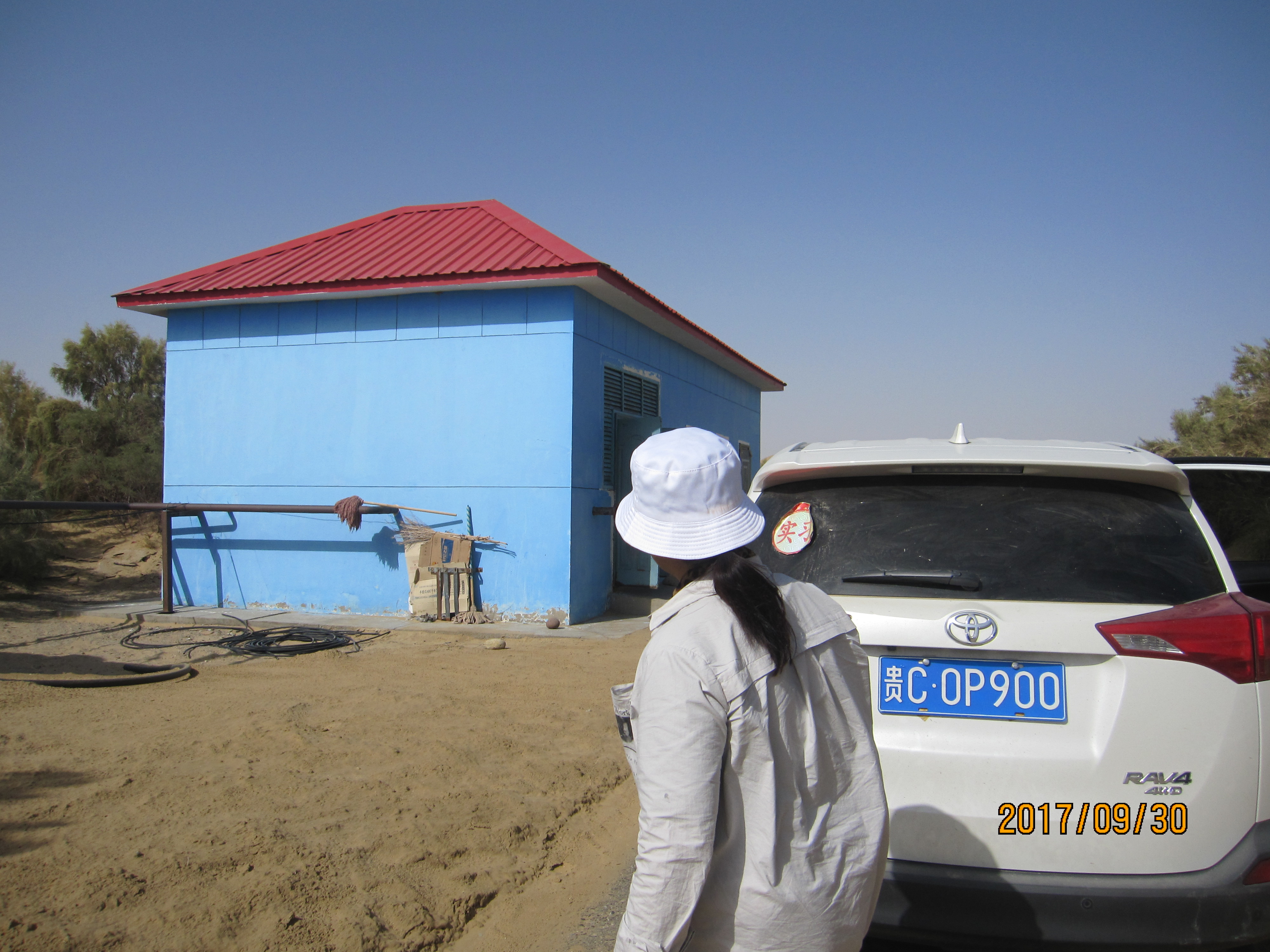 13000公里新手独驾*疆新**日记第23天——塔克拉玛干沙漠陷车自救