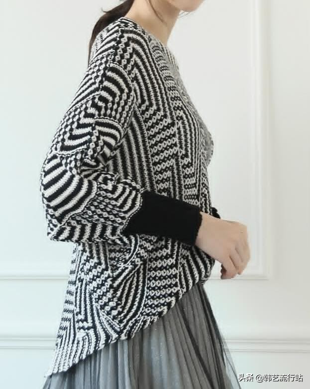 新款韩系秋冬针织毛衣,韩系软糯感浅蓝色针织毛衣