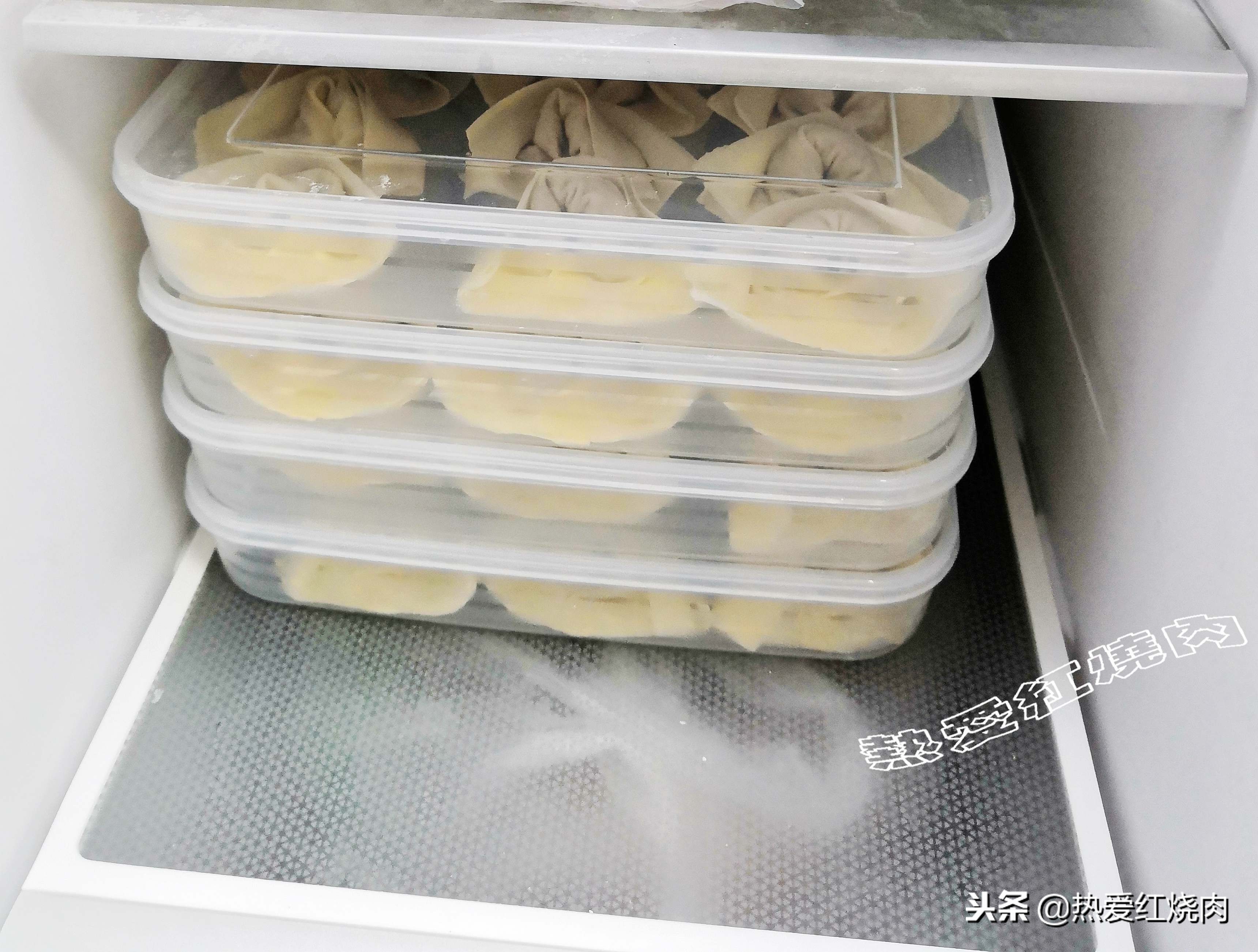 馄饨馅儿怎么做才能最好吃,馄饨店里需要给客人准备什么调料