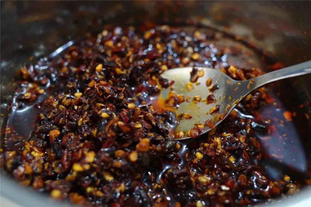 西南大吃省里的嗦粉冠军，这座吃货宜居城市值得关注