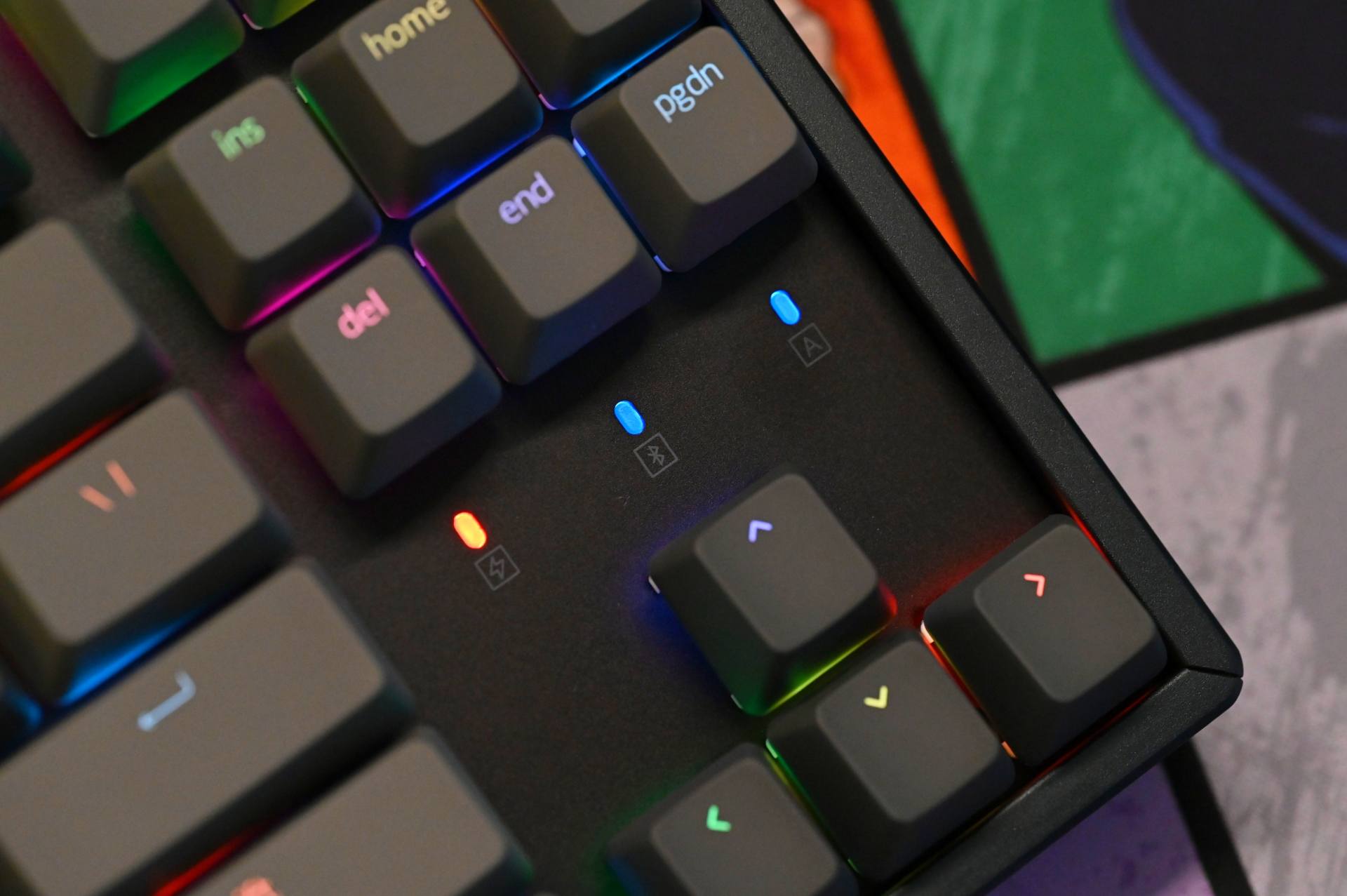 给macbook配鼠标键盘,给macbookair加个风扇底座