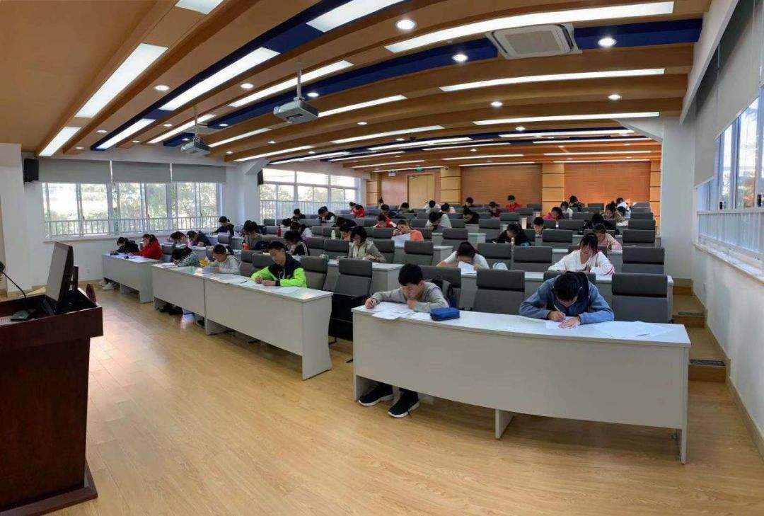 考试总读题不细致怎么办,考试写题太慢怎么办