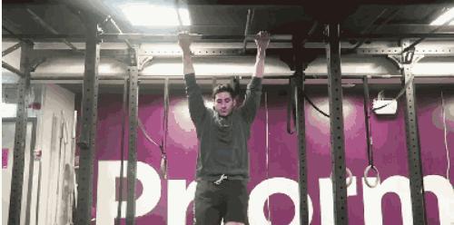 简单教你一招就能打造身材,一个简单的动作练腰