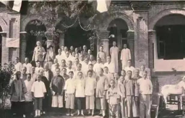 一个鞠躬代表什么,一个鞠躬