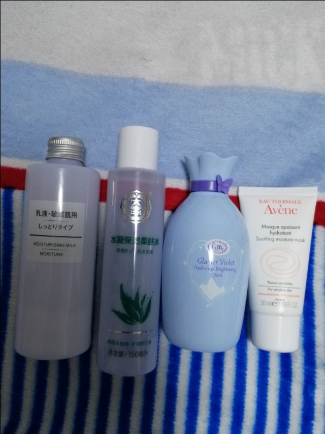 适合易过敏泛红敏感肌的护肤品,舒缓抗过敏的护肤品