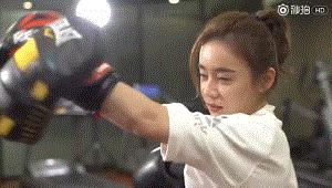 袁姗姗的马甲线宋茜的马甲线,马甲线女王袁姗姗保持马甲线5年