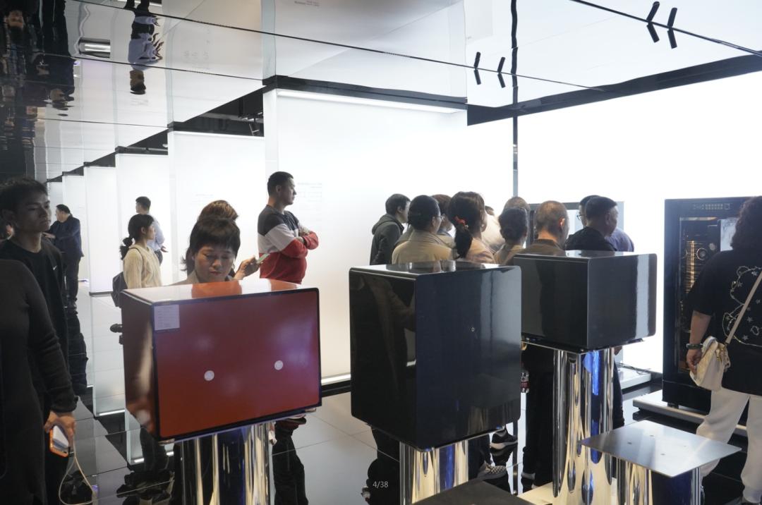 艾谱保险柜线上和实体店哪个好,小白如何销售保险柜品牌