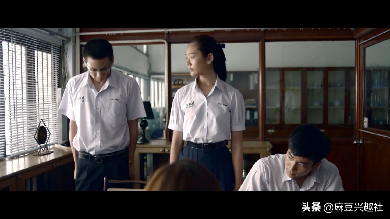 天才枪手根据亚洲最大作弊案改编,2014年轰动亚洲的考试作弊案解说