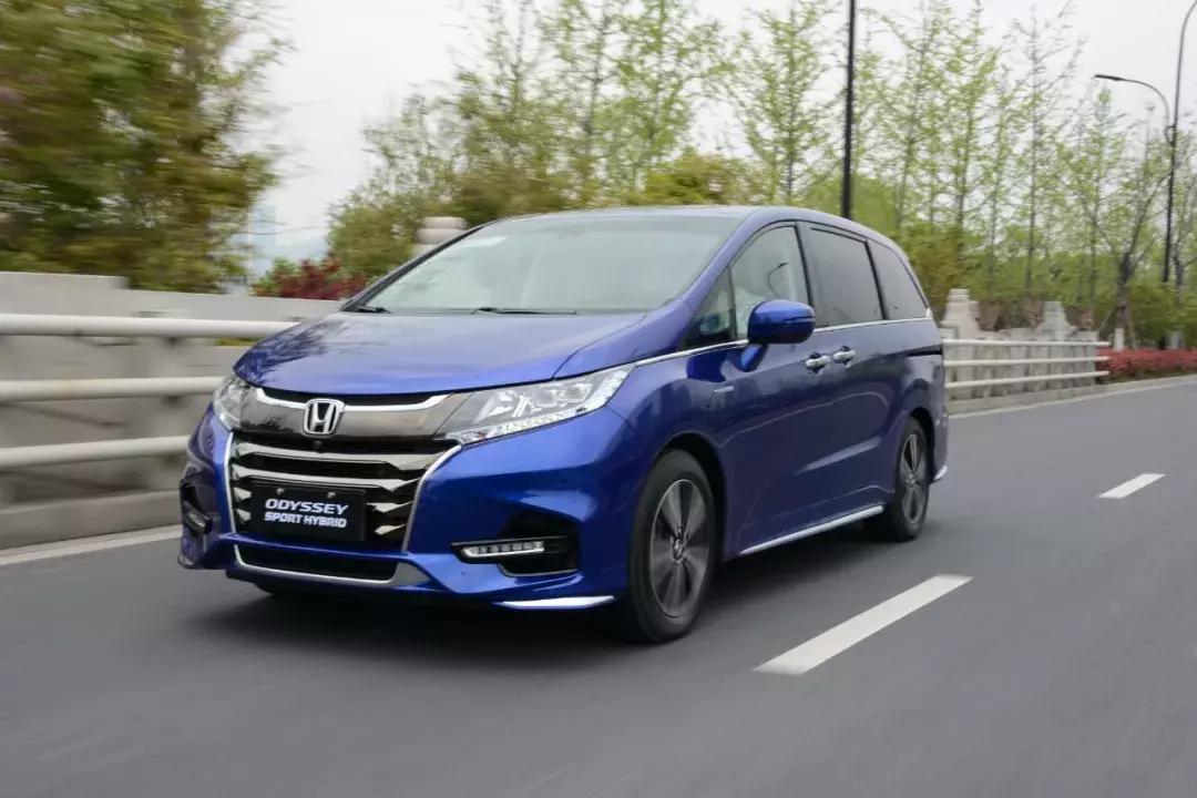 实测油耗6.4L!混动奥德赛:一辆改变MPV历史的车型!