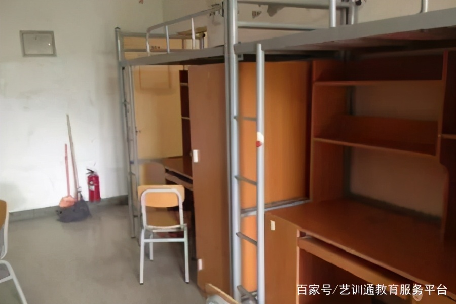 文科大学宿舍条件排名,全国学院宿舍条件排名