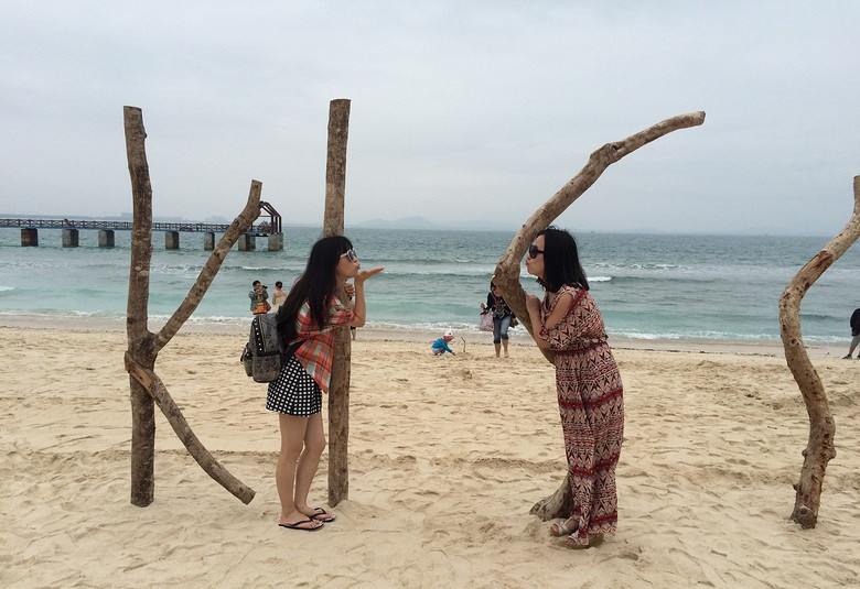 广州自驾去三亚旅游攻略,三亚自驾去新疆旅游攻略