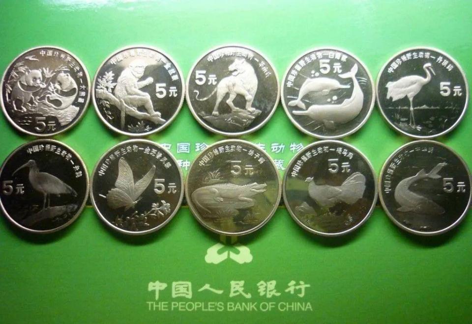 央行发行纪念币值钱吗,央行发行的银币有收藏价值吗