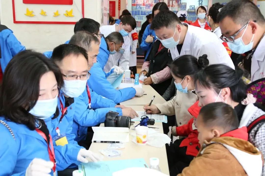 爱满凉都微笑未来——市人民医院唇腭裂公益救助在行动