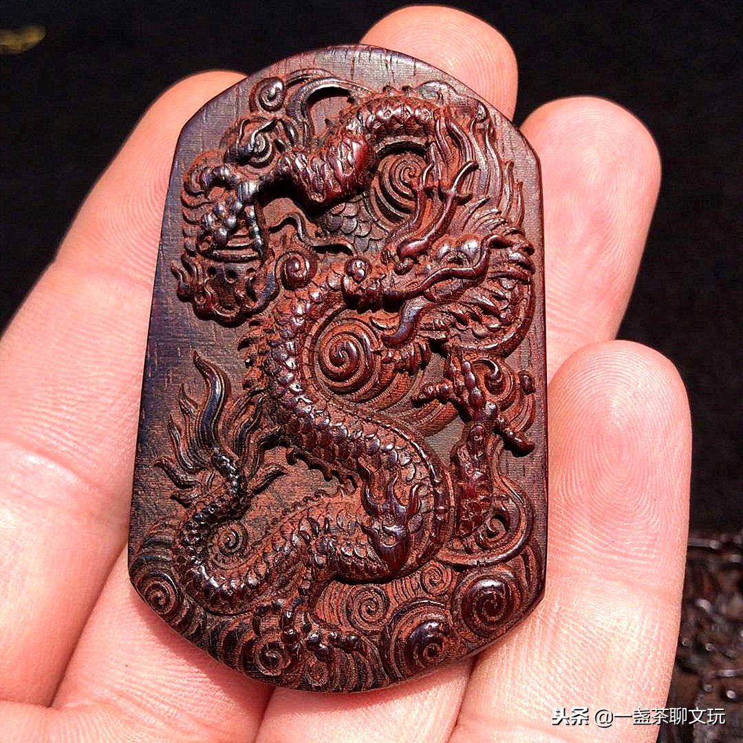 小叶紫檀和大叶紫檀对比图,小叶紫檀和大叶紫檀的区别图片