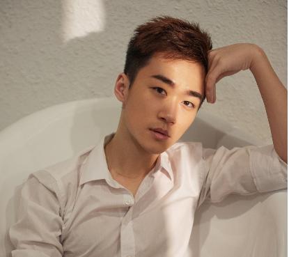 和平精英不求人同款握把,和平精英m4哪个握把最稳