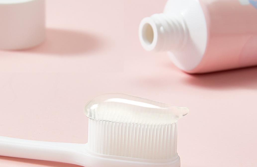 坐月子刷牙牙齿松动怎么办,月子里刷牙牙龈出血会落下病根吗