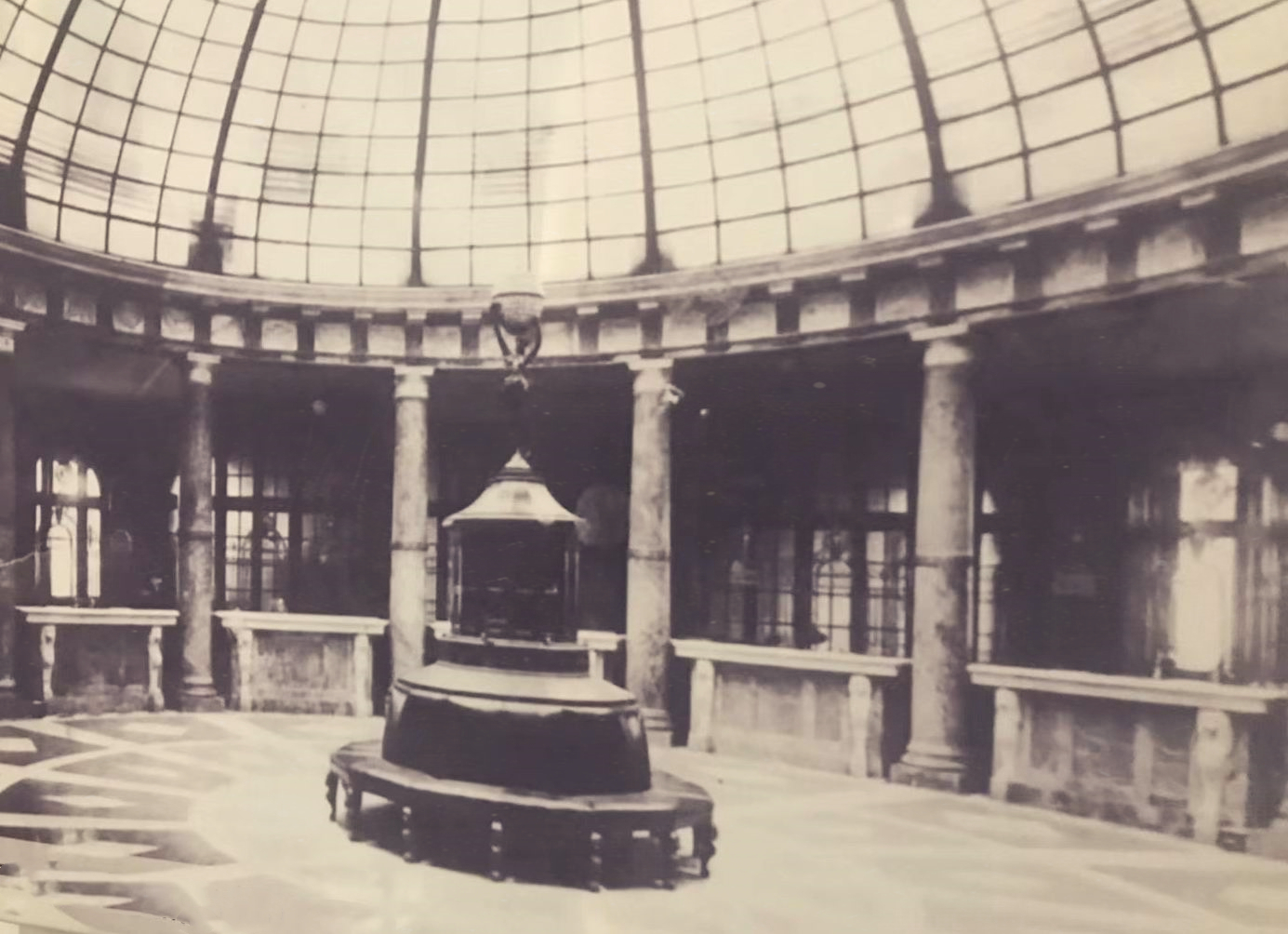 星巴克改建,星巴克网红店金街