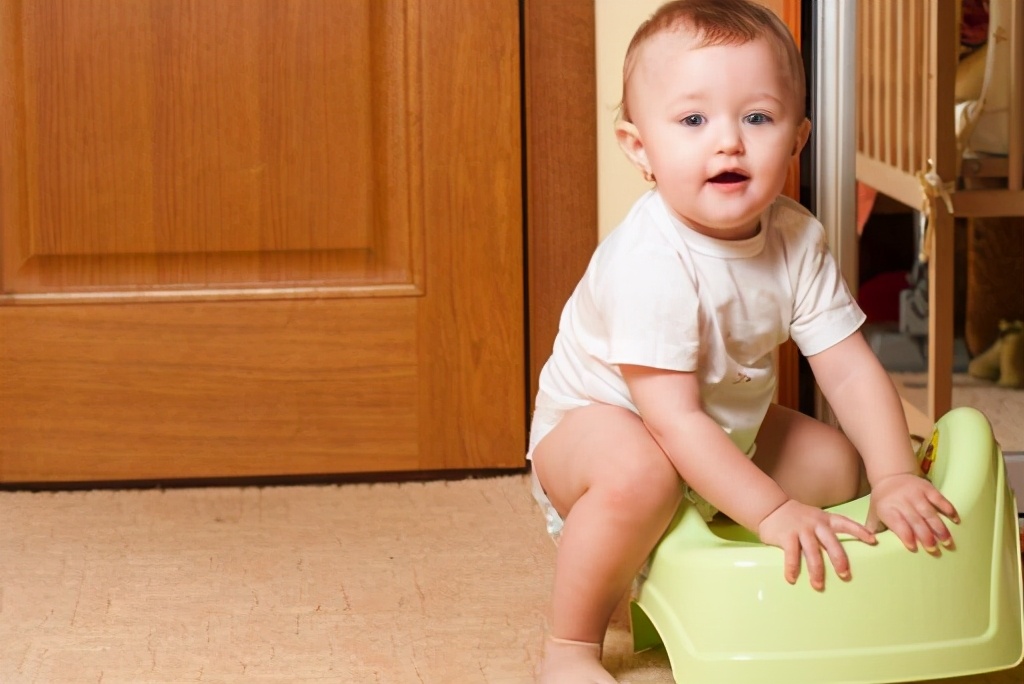 四个月女宝私护处护理,6个月女宝私部护理